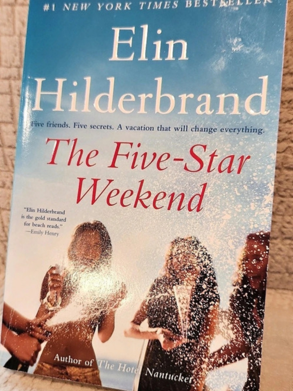 Elin Hilderbrand The Five-Star Weekend Paperback Novel Blue
